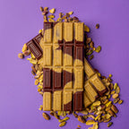 Barra de Chocolate 60% Cacau com Chocolate Branco de Pistache 75g